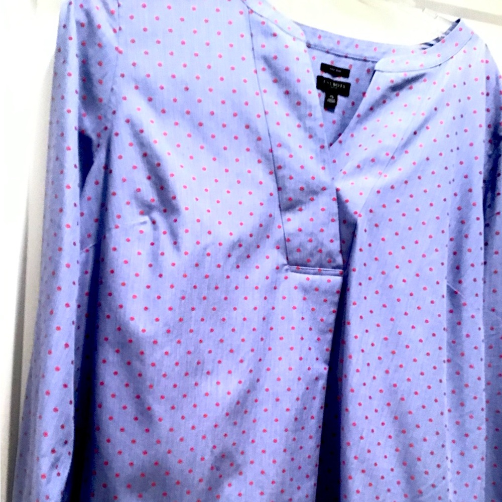 Blue tunic with small red dots